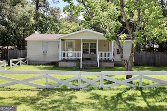 1807 Madison St, Waycross, GA 31503