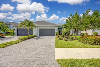 2303 Marquesa Cir, Naples, FL 34112