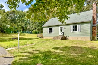 26 Kilmartin Ave, Bristol, CT 06010