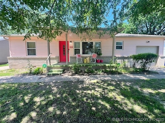 1610 S Ash Ave, Broken Arrow, OK 74012