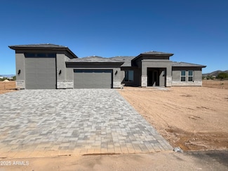 1920 E Creek Canyon Rd, Phoenix, AZ 85086