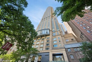 800 N Michigan Ave Unit 2702, Chicago, IL 60611