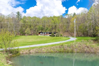 20 Bristol Rd, Bath, NH 03740