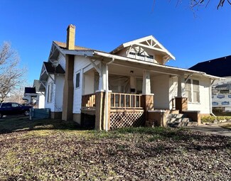 612 W Moore St, Henryetta, OK 74437