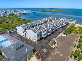 420 8th St Unit 3N, Beach Haven, NJ 08008
