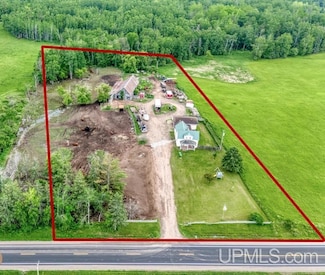 2307 County B Rd, Aurora T-Wi, WI 54121