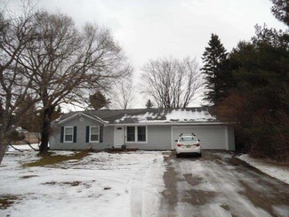 8051 N Conway Rd, Alanson, MI 49706
