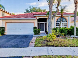 102 Gables Blvd, Weston, FL 33326