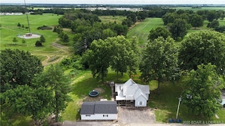 408 Stonner St, Tipton, MO 65081