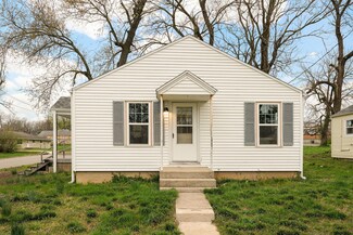 595 Chestnut St, Lebanon, MO 65536