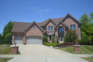 3919 Littlestone Cir, Naperville, IL 60564