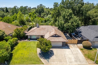 3664 Somerset Ave, Redding, CA 96002