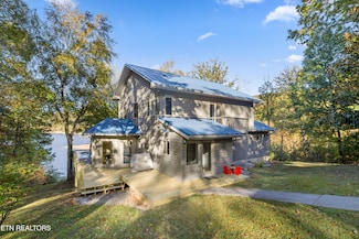 236 Norris Shores Ln, Sharps Chapel, TN 37866