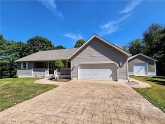 8602 Goddard Craft Ln, Cambridge, OH 43725