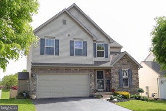 715 Thomas Armor Dr, Windsor, PA 17366