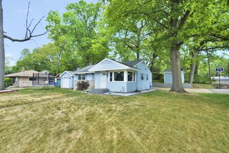 1617 Spanish Rd, Kalamazoo, MI 49004