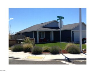 201 Sterling St, Moxee, WA 98936