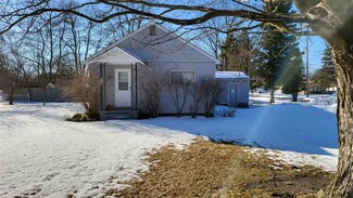 509 4th St, East Jordan, MI 49727