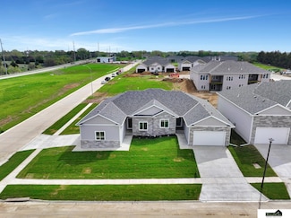 8600 S 50th Ct, Lincoln, NE 68516