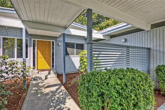 6914 5th Ct SE, Lacey, WA 98503