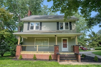 2161 Canton Rd, Akron, OH 44312