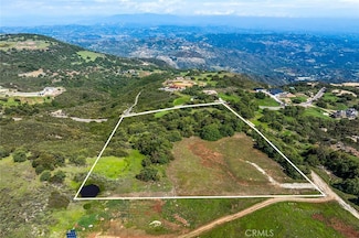 22 El Cerezo Rd, Murrieta, CA 92562