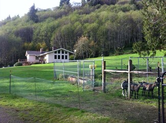 4042 W State Route, Rosburg, WA 98643