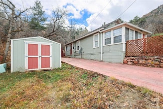 811 Shoshone Place, Manitou Springs, CO 80829