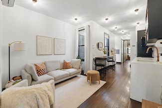 43 Thorne St Unit 1B, Jersey City, NJ 07307
