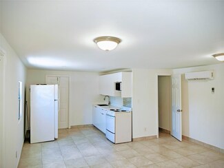 320 SW 15th St Unit 1, Dania, FL 33004