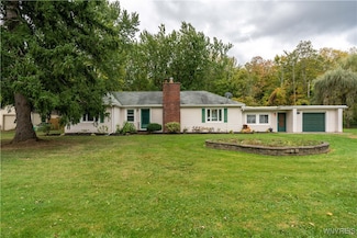 7525 Ellicott Rd, West Falls, NY 14170