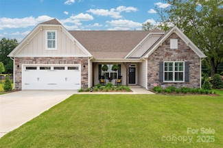 2017 Autumn Dr, Monroe, NC 28110