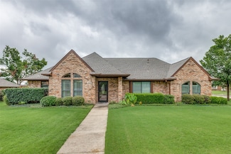 3410 Meadow Creek Ln, Sachse, TX 75048
