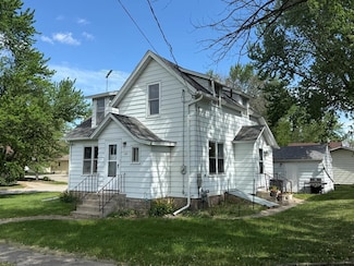 1506 11th Ave, Manson, IA 50563