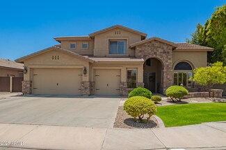 2929 E Hackamore St, Mesa, AZ 85213