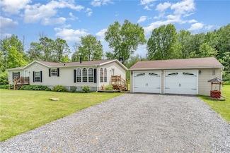 4245 State Route 49, Pennellville, NY 13132