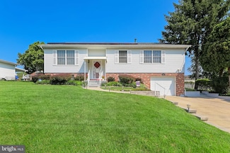 240 Somerset St, Ewing, NJ 08638