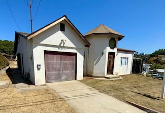 5885 Lynn St, San Diego, CA 92105