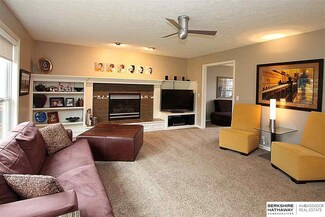 4826 N 136th Ave, Omaha, NE 68164