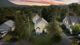 9 Park St, Groveton, NH 03582