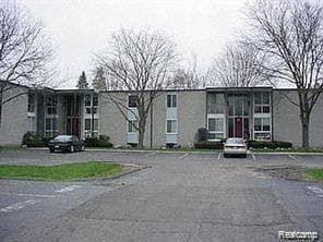 4030 W 13 Mile Rd Unit 3, Royal Oak, MI 48073