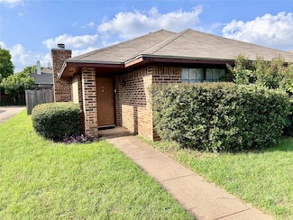 4621 Sausalito Dr, Arlington, TX 76016