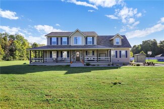 7815 Skywalker Ct, Trafalgar, IN 46181