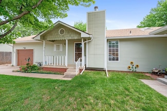 430 S Woodchuck Ln, Wichita, KS 67209