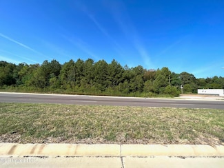 1735 U S 49 Frontage Rd, Richland, MS