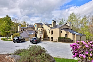 55 Fox Hollow Village Unit A-4, Mendon, VT 05701