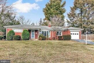 108 Old Mill Dr, Camp Hill, PA 17011