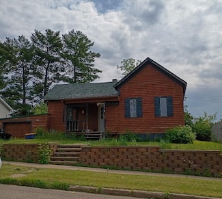 203 East St, Merrill, WI 54452