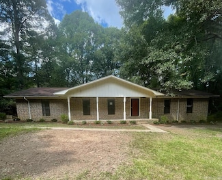 126 Michael Ln, El Dorado, AR 71730