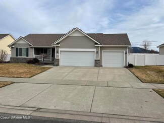 8154 Salmonberry, Hayden, ID 83835